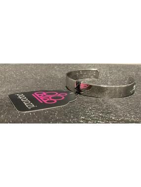 Paparazzi NWT Cuff Silver Tone Bracelet